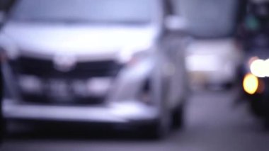 Otoyoldaki Bokeh arka plan trafiği, soyut arka planlar, bulanık arkaplanlar, Defocus
