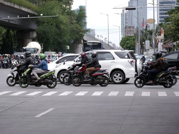 Джакарта Индонезия Марта 2022 Года Толпа Мотоциклистов Перекрестке Панкоран Южная — стоковое фото