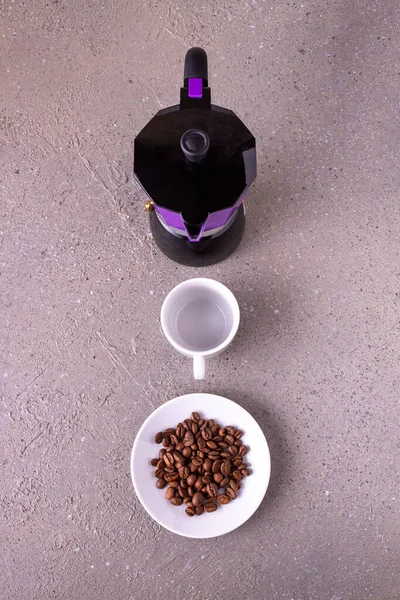 Ekspres Kawy Kubek Spodek Ziarnem Kawy — Zdjęcie stockowe