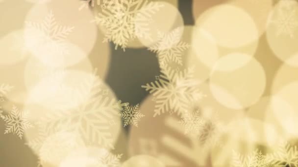 Beautiful Yellow Bokeh Snowflakes Unfocused Bokeh Light Background Abstract Falling — Stock Video