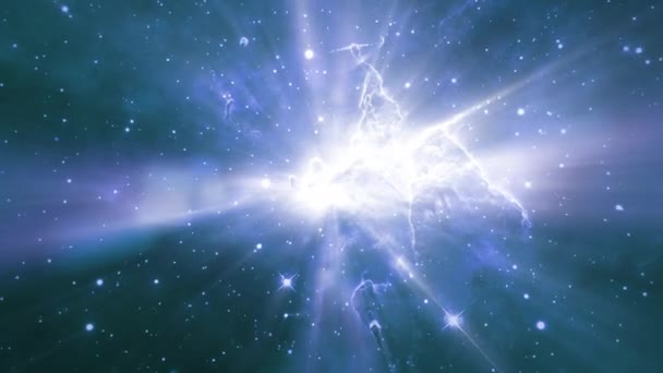 中心に輝く回転星を持つ青い宇宙スターフィールドへのシームレスなループ宇宙飛行探査 3D飛行星のフィールド 銀河と星雲を通して — ストック動画