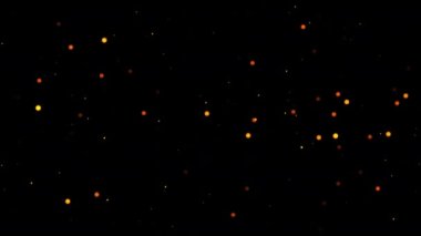 Turuncu parlak kırmızı yıldız toz tanecikleri siyah arkaplana düşüyorlar. 4K 3D ateşli kırmızı turuncu parlayan kor yanan kül parçacıklarının animasyonu.
