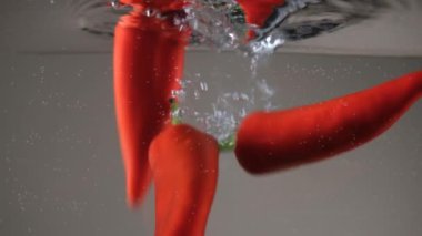 Capia biberi, taze biber ve sebze.