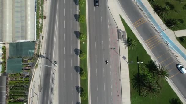 Aerial Road City Road Traffic Cars Greenery Building Urban — Stockvideo