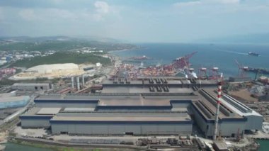 Fabrika, havadan çekim fabrikası ve sanayi bölgesi