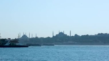 İstanbul, İstanbul silueti görünüm ve feribot zaman aşımı