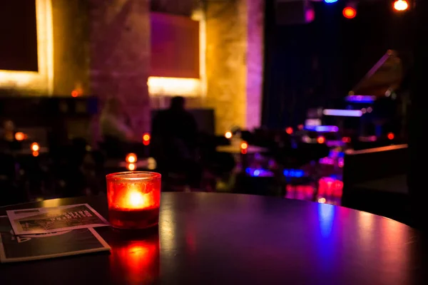 Ambiente Con Una Vela Piano Bar Con Luces Bajas Berlín — Foto de Stock