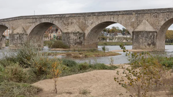 Ancien Pont Pierre Traversant Loire Avec Des Arches — Photo