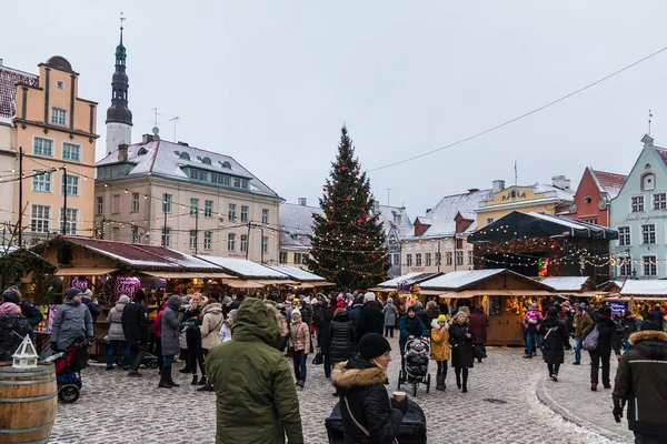 Tallinn Estonia Dicembre 2018 Vista Panoramica Sulla Piazza Del Municipio — Foto Stock