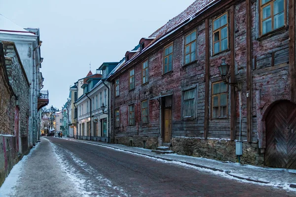 Tallin Estonia Diciembre 2018 Perspectiva Los Edificios Calle Uus Casco —  Fotos de Stock