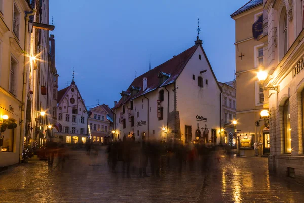 Tallinn Estonia Dicembre 2018 Bella Vista Lunga Esposizione Vecchi Edifici — Foto Stock