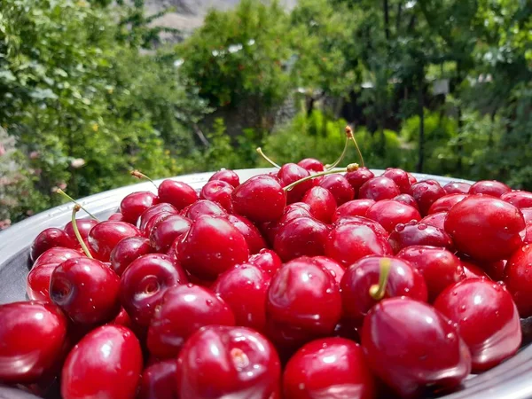 Fresh Red Cherries Basket — Stock Photo, Image