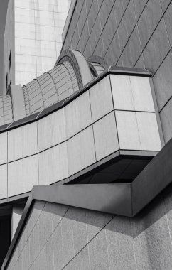 Geometrik soyutlama ile birleştirilmiş farklı mimari elementler