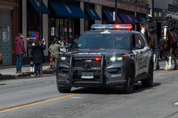 Toronto Kanada Března 2022 Policejní Auto Při Průvodu Partick Centru — Stock fotografie