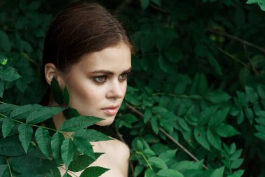 Çekici kadın makyajı spa doğası taze hava yaşam tarzı