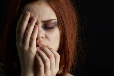 duygusal kadın depresyon sorun saldırganlık