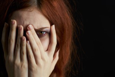 duygusal kadın depresyon sorun saldırganlık