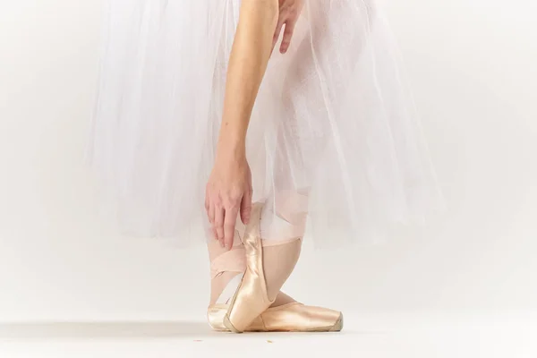 Chaussures de ballet posant mode exercice danse close-up — Photo