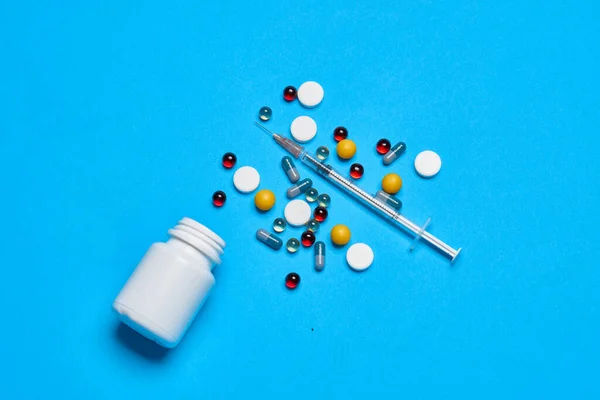 Antibióticos químicos tratamento de saúde estetoscópio close-up ajuda — Fotografia de Stock
