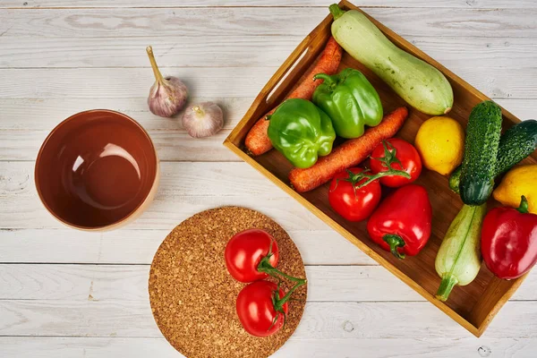 Vitaminler organik gıda mutfak ürünleri yakın plan.