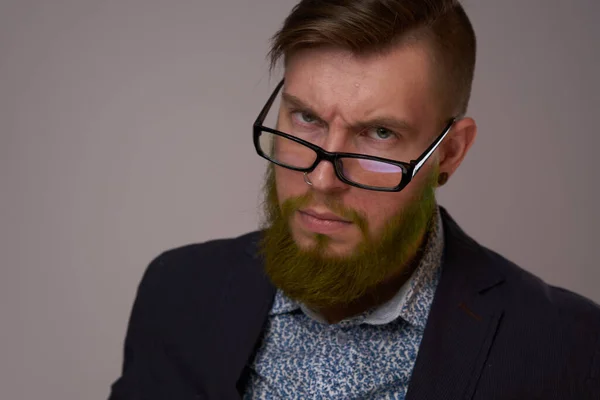 Business man with glasses with tattoos on his arms office professionals — Stock Photo, Image