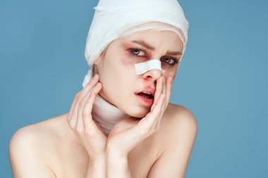 Kadın estetik yüz cerrahisi kliniği vücut bakımı