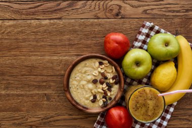 meyve tabağı tatlı kahvaltı aperatifi sağlıklı yiyecek vitaminleri