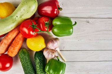 gıda vitaminleri organik gıda mutfak ürünleri ahşap arka plan