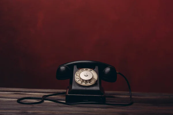 Telefon iletişimi nostaljisi, klasik teknoloji. — Stok fotoğraf