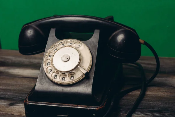 Retro telefone nostalgia comunicação tecnologia close-up antigo — Fotografia de Stock