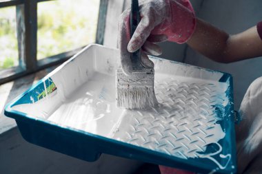 Boyama evi yenileme için boya fırçası araçları