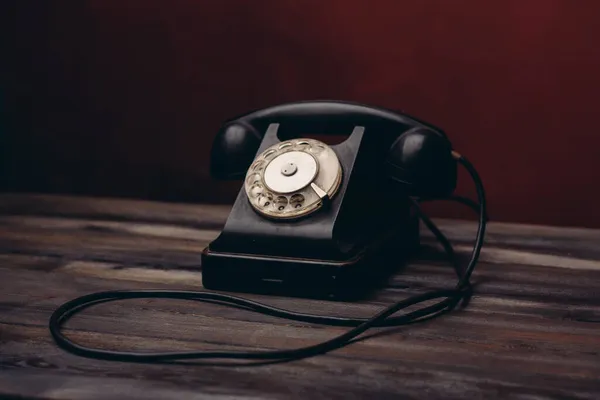 Antiguidade que telefone comunicação nostalgia tecnologia clássica — Fotografia de Stock