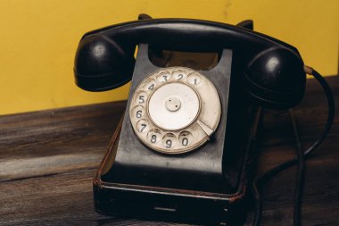 Retro telefon nostalji iletişim antika yakın çekim teknolojisi