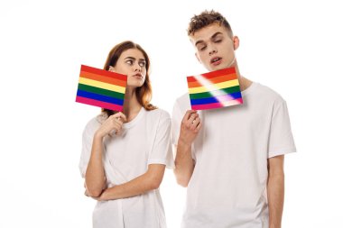 Genç çift lgbt Bayrak transseksüel yaşam tarzı hafif arka plan