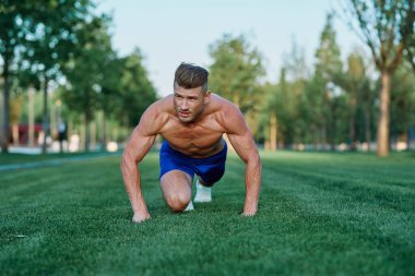 Spor adamı atletizm egzersizi motivasyon fitness