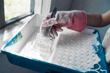 Boyama evi yenileme için boya fırçası araçları