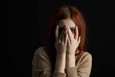 duygusal kadın depresyon sorun saldırganlık