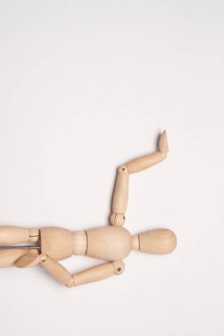 Tahta manken oyuncağı nesne tasarım ışığı arkaplanı