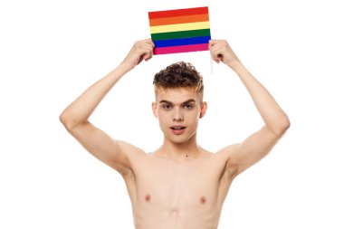 lgbt bayrak transseksüel toplum ayrımcılığına sahip bir adam