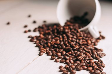 Kahve çekirdekleri kahvaltı yukarıdan taze kokulu manzara