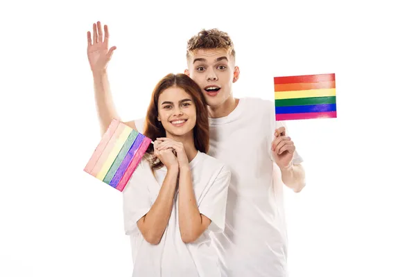 Молода пара lgbt Прапор трансгендерного способу життя легкий фон — стокове фото