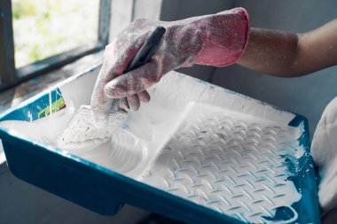 Boyama evi yenileme için boya fırçası araçları