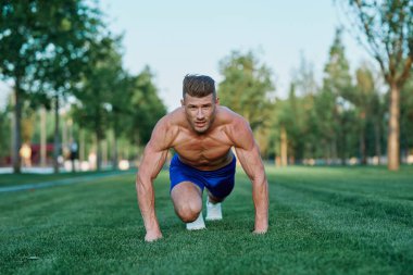 Spor adamı atletizm egzersizi motivasyon fitness