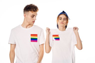 Genç çift lgbt Bayrak transseksüel yaşam tarzı hafif arka plan