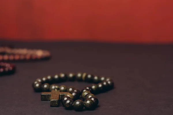 Rosary beads orthodox cross close-up christianity faith the bible — Stock Photo, Image