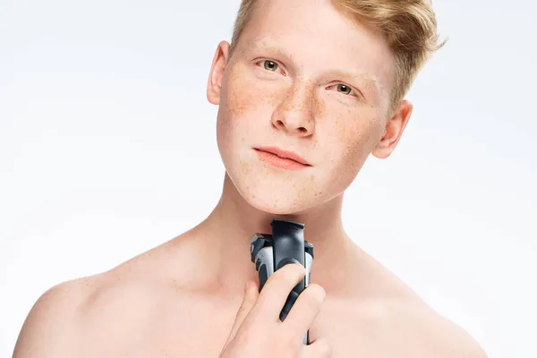 Man reinigt huidverzorging scheren poseren naakt romp — Stockfoto