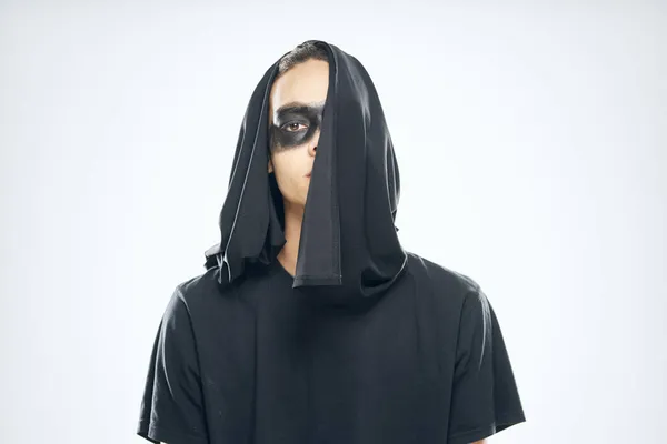 검은 마스크를 쓴 남자 할로윈의 공포 유령 배경 — 스톡 사진