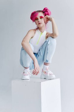 şık kadın yeşil ceket moda stüdyo modeli