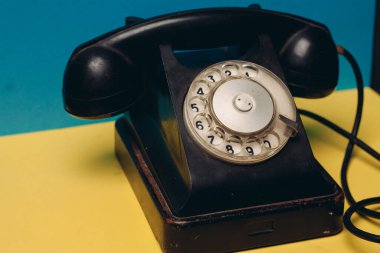 Retro telefon nostalji iletişim antika yakın çekim teknolojisi