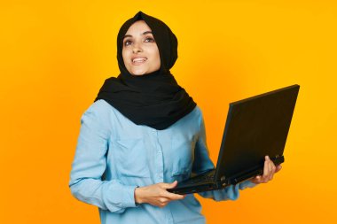 Müslüman dizüstü bilgisayar teknolojisi İnternet etnik köken modeli